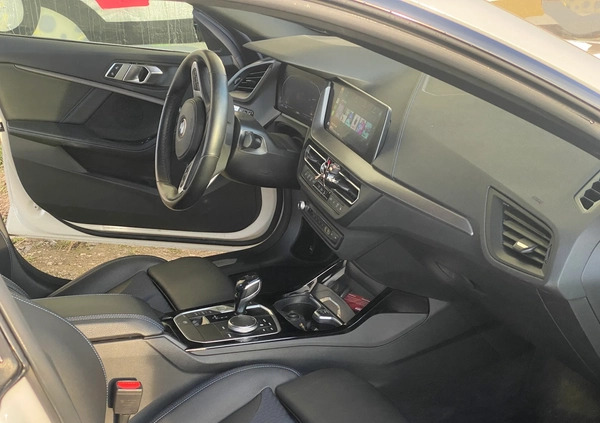 BMW Seria 2 cena 119310 przebieg: 28000, rok produkcji 2021 z Tychy małe 191